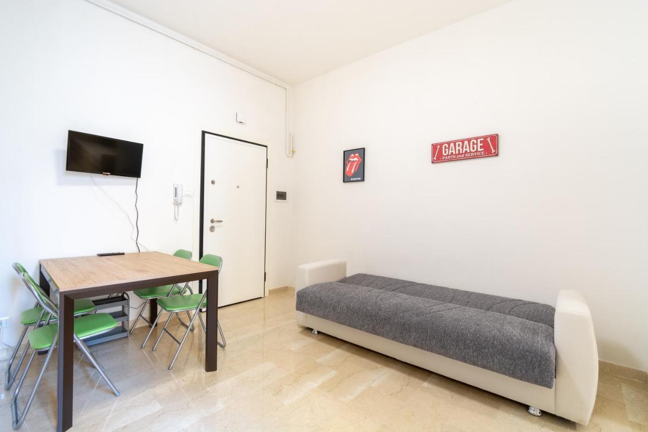 Housmart San Carlo 17 Daire Bolonya Dış mekan fotoğraf