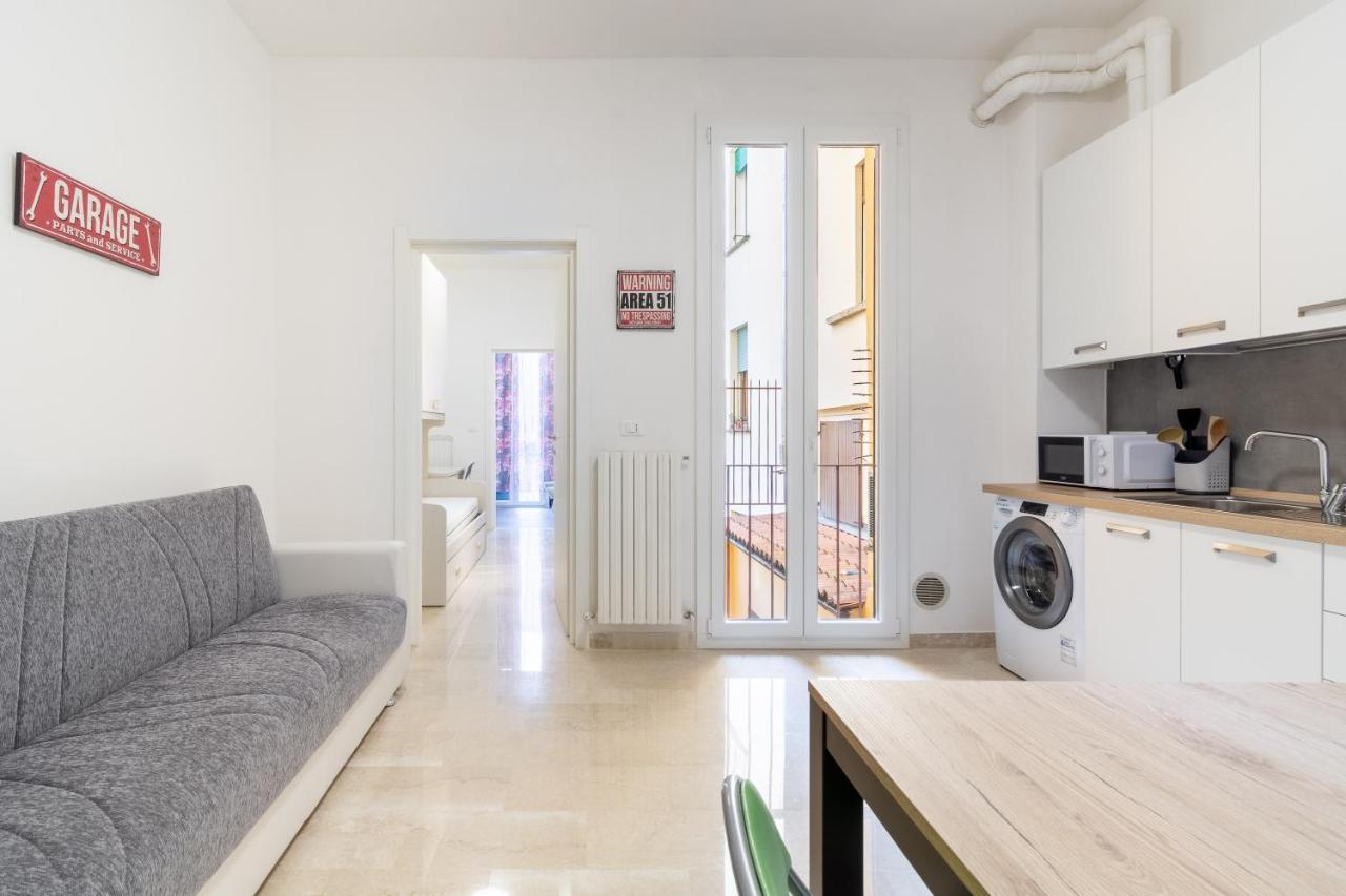 Housmart San Carlo 17 Daire Bolonya Dış mekan fotoğraf